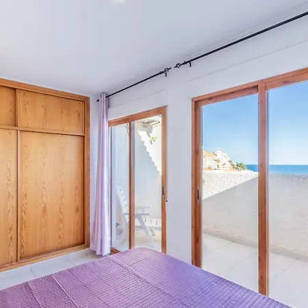 Buraux , Con Vistas Al Mar & Parking En El Corazon Del Casco Viejo De Apartmán