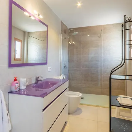 Apartamento Buraux , Con Vistas Al Mar & Parking En El Corazon Del Casco Viejo De Altea